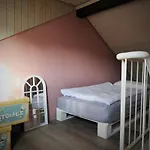 Eifelschaetzchen Am Kronenburger Dahlem (Euskirchen)