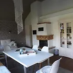 Casa de Férias Eifelschaetzchen Am Kronenburger Dahlem (Euskirchen)