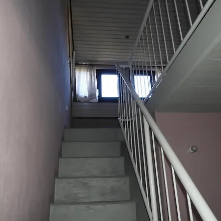 Eifelschaetzchen Am Kronenburger Dahlem (Euskirchen)