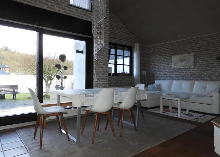 Eifelschätzchen Am Kronenburger * Dahlem (Euskirchen)