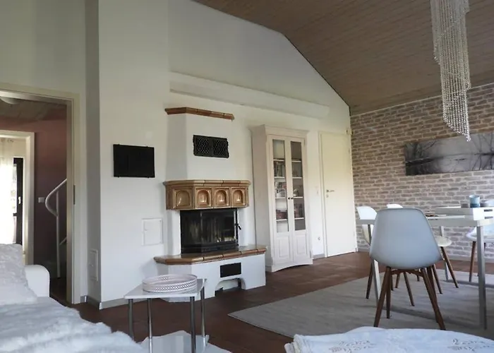 Eifelschaetzchen Am Kronenburger