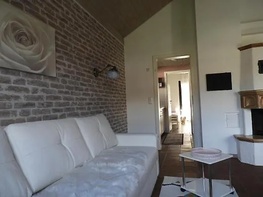 Eifelschätzchen Am Kronenburger *