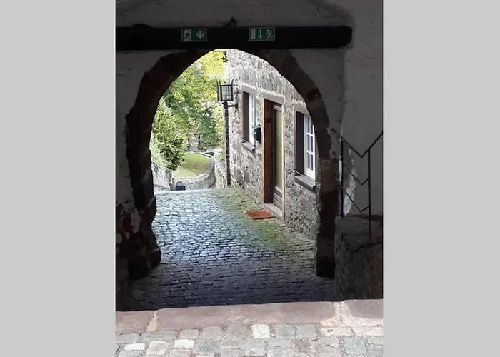 Eifelschätzchen Am Kronenburger Dahlem (Euskirchen)